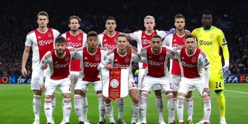 Ajax Amsterdam: Lịch Sử, Phong Cách Và Ảnh Hưởng Đến Bóng Đá Thế Giới 1 Ajax Amsterdam